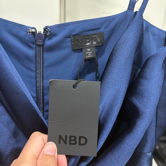 NWT NBD x Revolve Shelby Gown in Navy - Picture 5 of 8